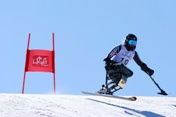 Stephanie Victor on her way to a gold medal in the giant slalom at the 2009 IPC Alpine Skiing World Championships